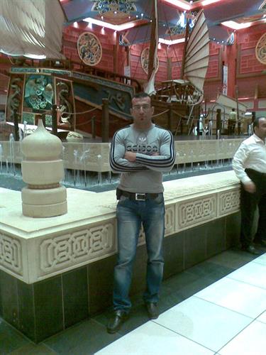 shuresh&nbsp;najleaziz